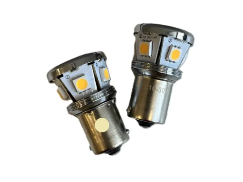 BA15S LED lampen set WARM WIT - lamp met 15mm bajonet aansluiting voor 12 en 24 volt - single functie lamp voor auto, vrachtwagen, aanhanger, camper, tractor en meer - EAN: 5414184212213